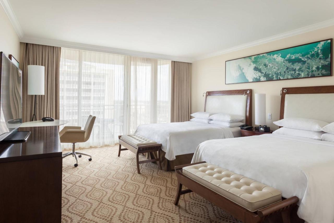 Queen Room Two Queen Beds Balcony Pool or Gulf View,1350845074:JPEG
